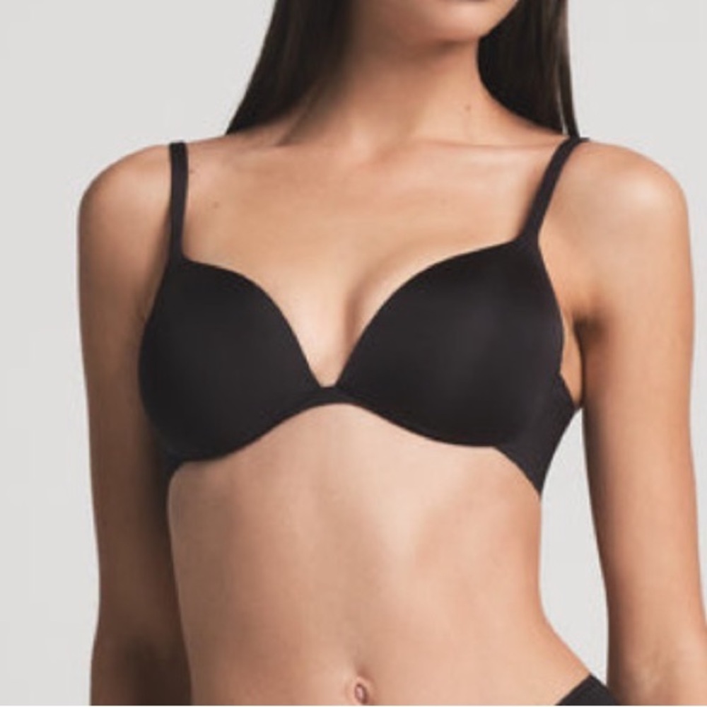 NWT Skims Ultimate Push Up Plunge Bra